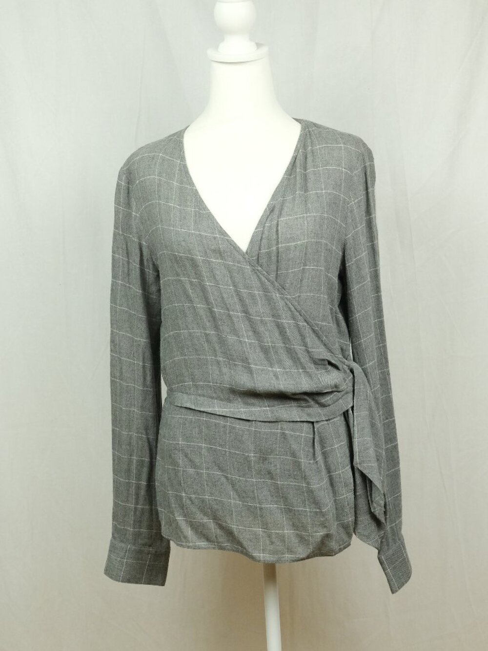 Derek Lam 10 Crosby Plaid Wool Blend Wrap Top Gray Size 6 Long Sleeve